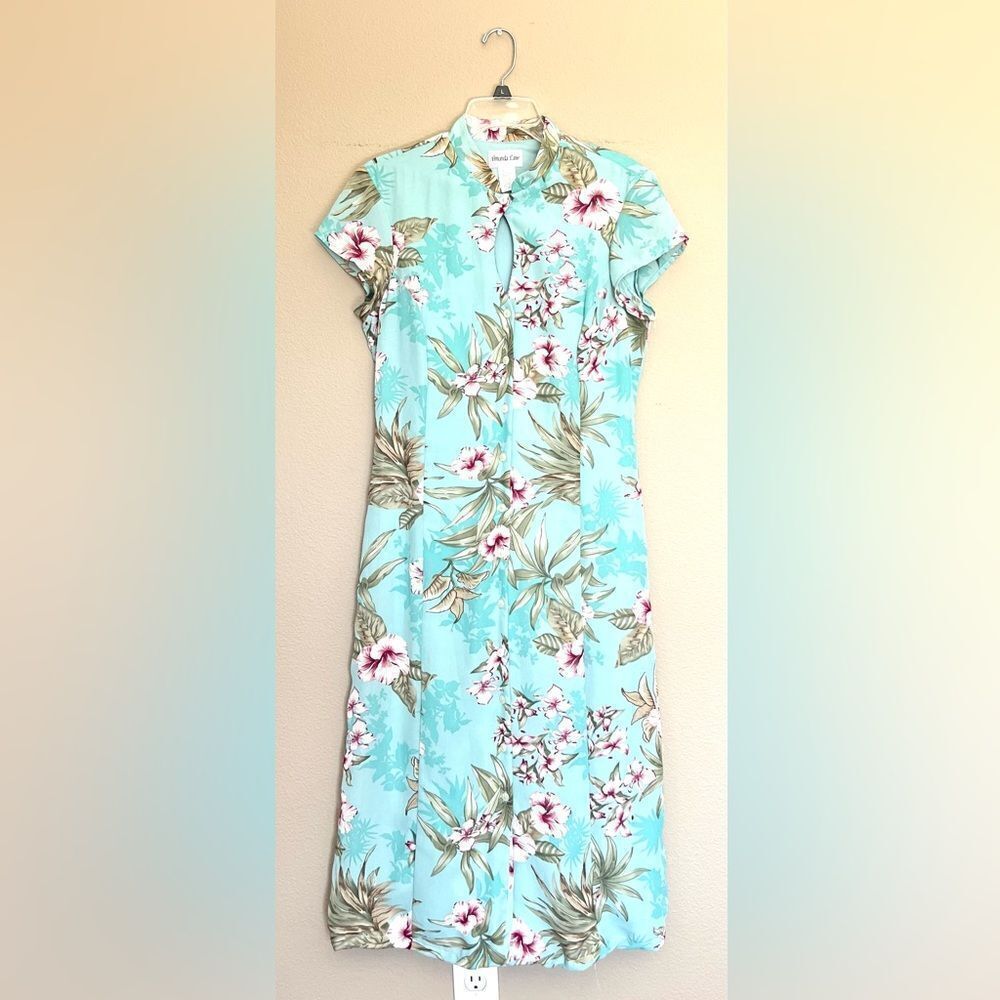 Amanda Lane Floral Print Keyhole Front Maxi Dress